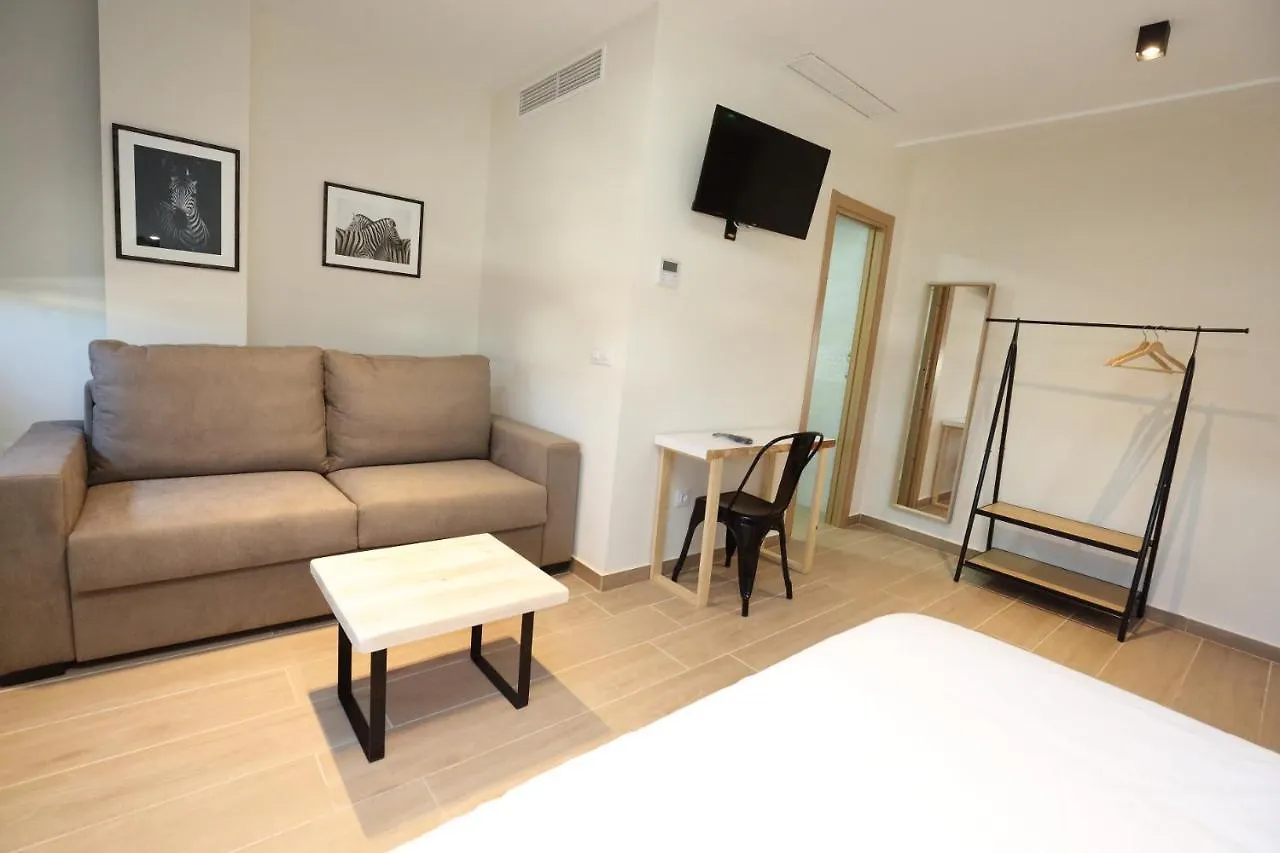 H.Palmones Hostel Spain